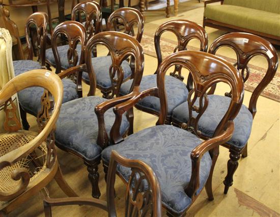 8 Victorian style mahogany dining chairs(-)